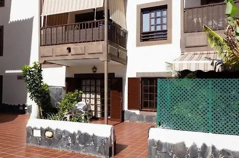 Home2book Sea Pool *