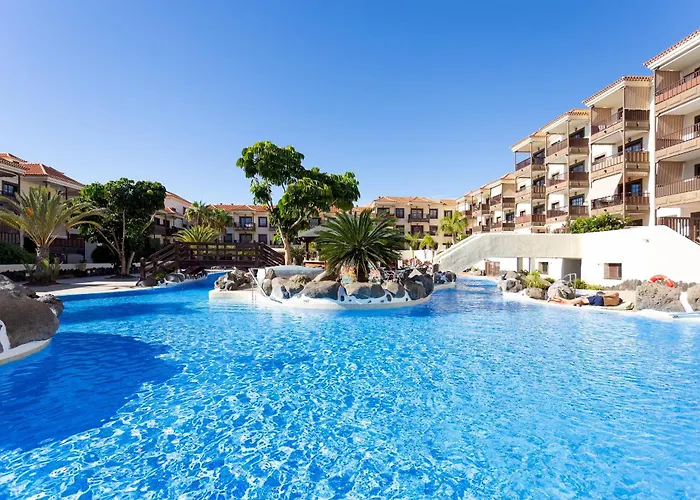 Home2book Sea Pool Appartement